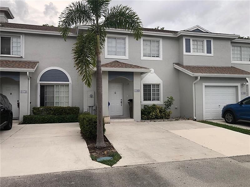1st image of 1169 SW 44th Way