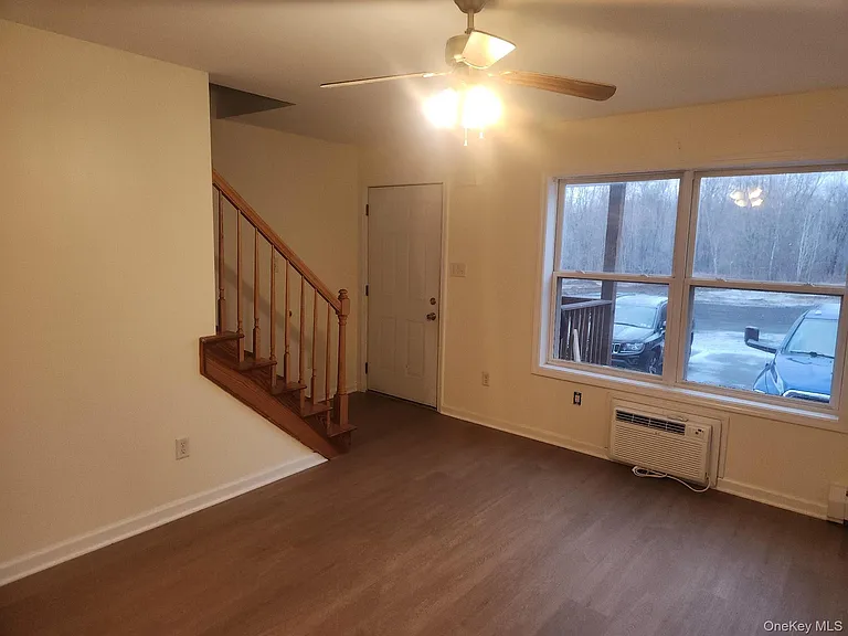 698 South St #1 — Photo 3