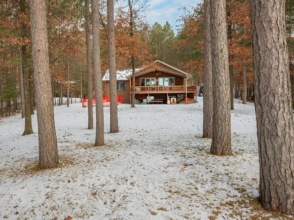 2113 Woodsmoke Dr, Tomahawk, WI 54487