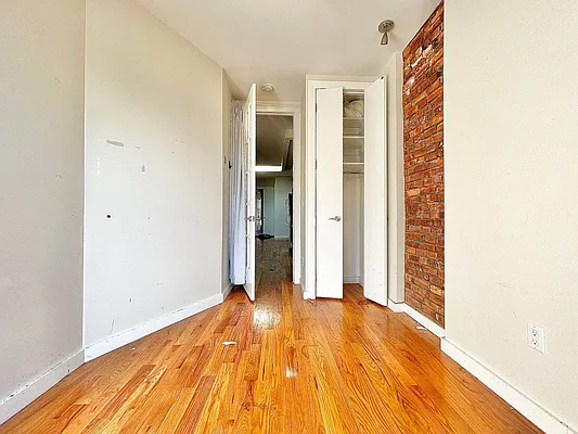 Rented by Doorway NYC, LLC | media 18