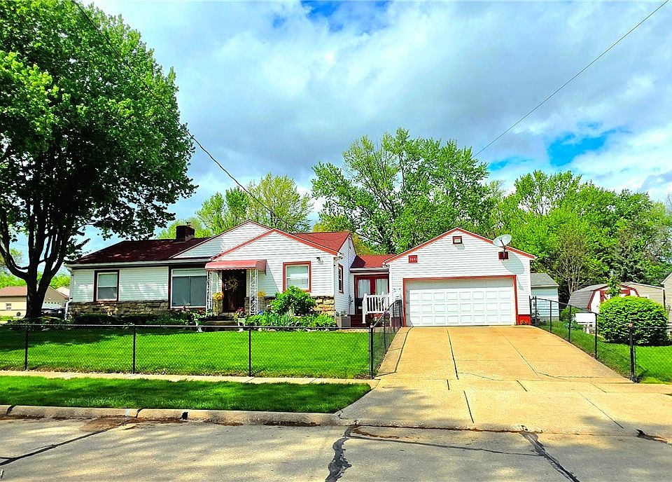 1st image of 3651 Dick St