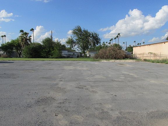 5th image of 6916 W Expressway 83