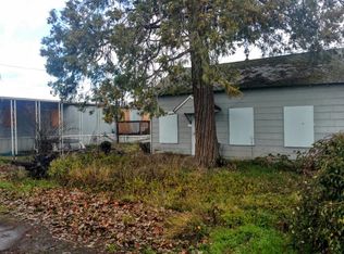 365 Charlotte Ann Rd, Medford, OR 97501