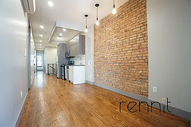 Rented by Rennit Inc.