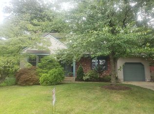 134 Knotty Oak Dr, Mount Laurel, NJ 08054