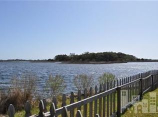 252 Atkinson Point Rd, Surf City, NC 28445
