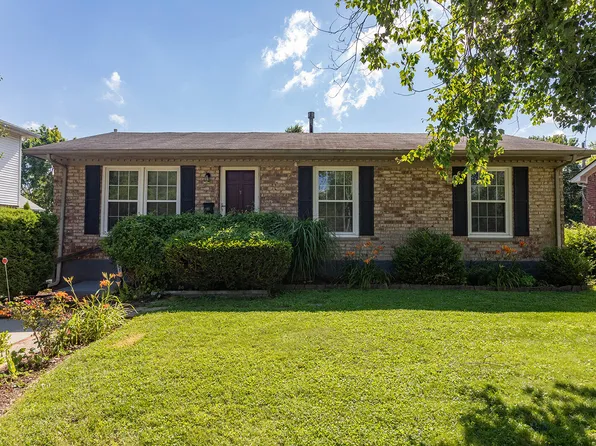3516 Camelot Dr, Lexington, KY 40517