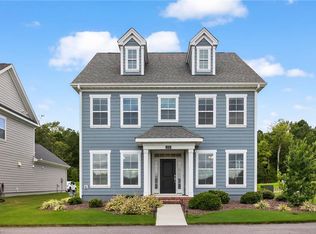 2216 Hampton Roads Pkwy, Chesapeake, VA 23321