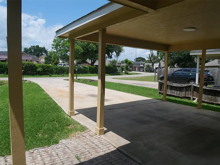6603 Schambray St — Photo 6