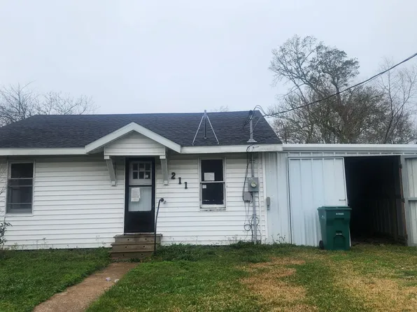 211 N Stanford St, Sulphur, LA 70663