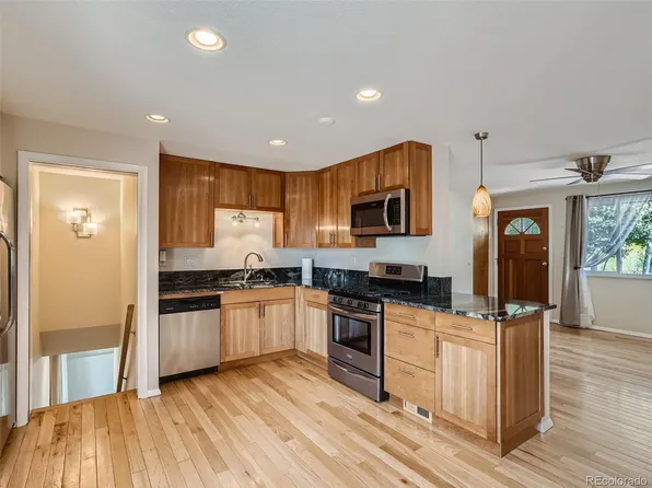10282 W 69th Avenue, Arvada, CO 80004