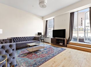 15 Broad St APT 2428, New York, NY 10005
