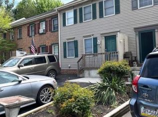 72 Cranfield Ct, Elizabethtown, PA