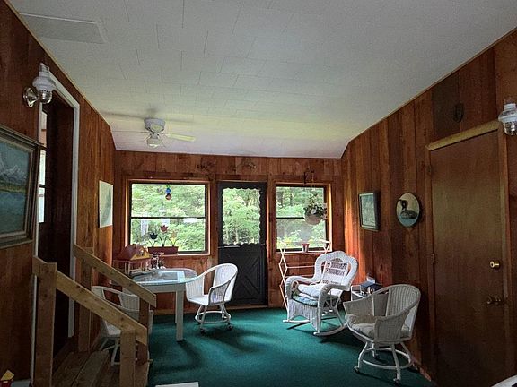 5th image of 105 Wendy Road