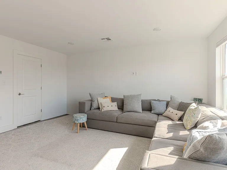6504 Velvet Leaf Ln — Photo 19