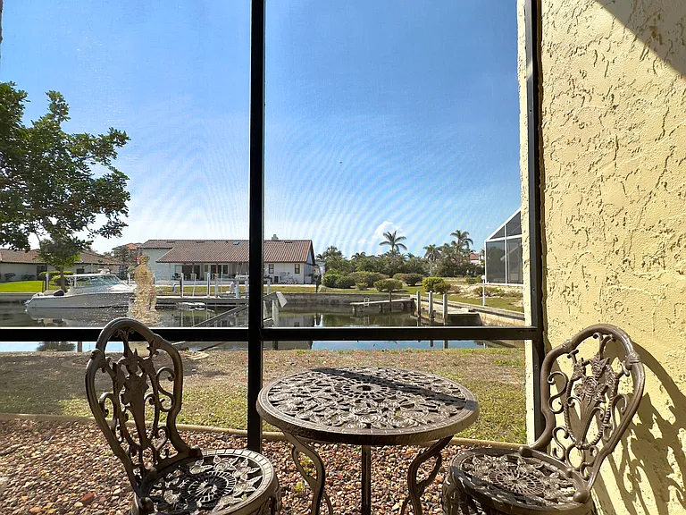 1781 Jamaica Way #A — Photo 4
