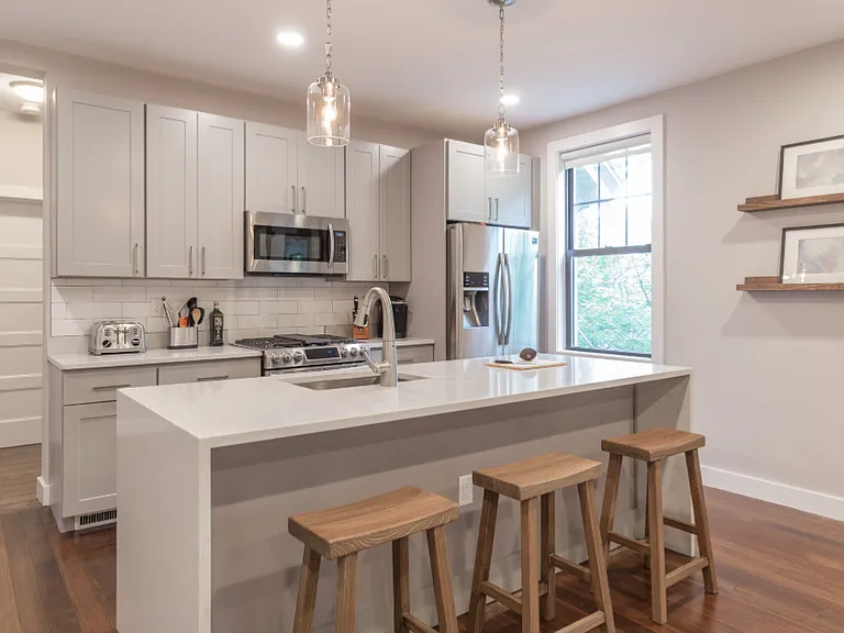 65A Beech Glen St — Photo 3