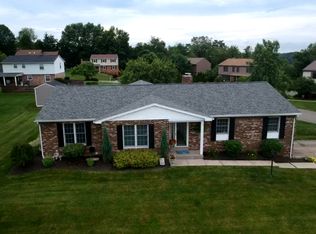 3409 Aloha Dr, New Kensington, PA
