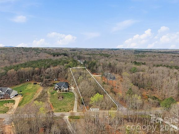 2nd image of 1741 Parkside Dr