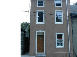 309 Green Ln, Philadelphia, PA 19128