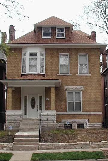 5211 Vernon Ave photo 1