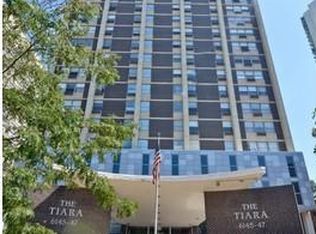 6147 N Sheridan Rd APT 16A, Chicago, IL 60660