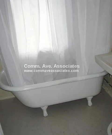 60 Woodstock Ave #17 — Photo 3