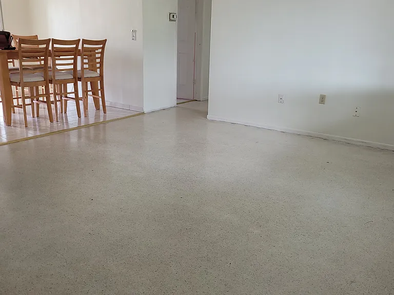 5113 Moog Rd — Photo 23
