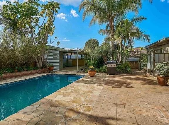4th image of 3871 Chippewa Ct