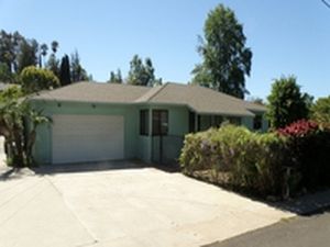 1227 Lexington Dr, Vista, CA, 92084