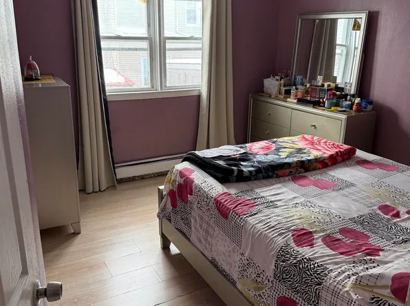 44 West 54th Street image 1 of 6