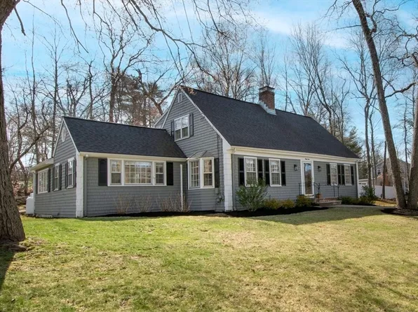 39 Acorn St, Scituate, MA 02066