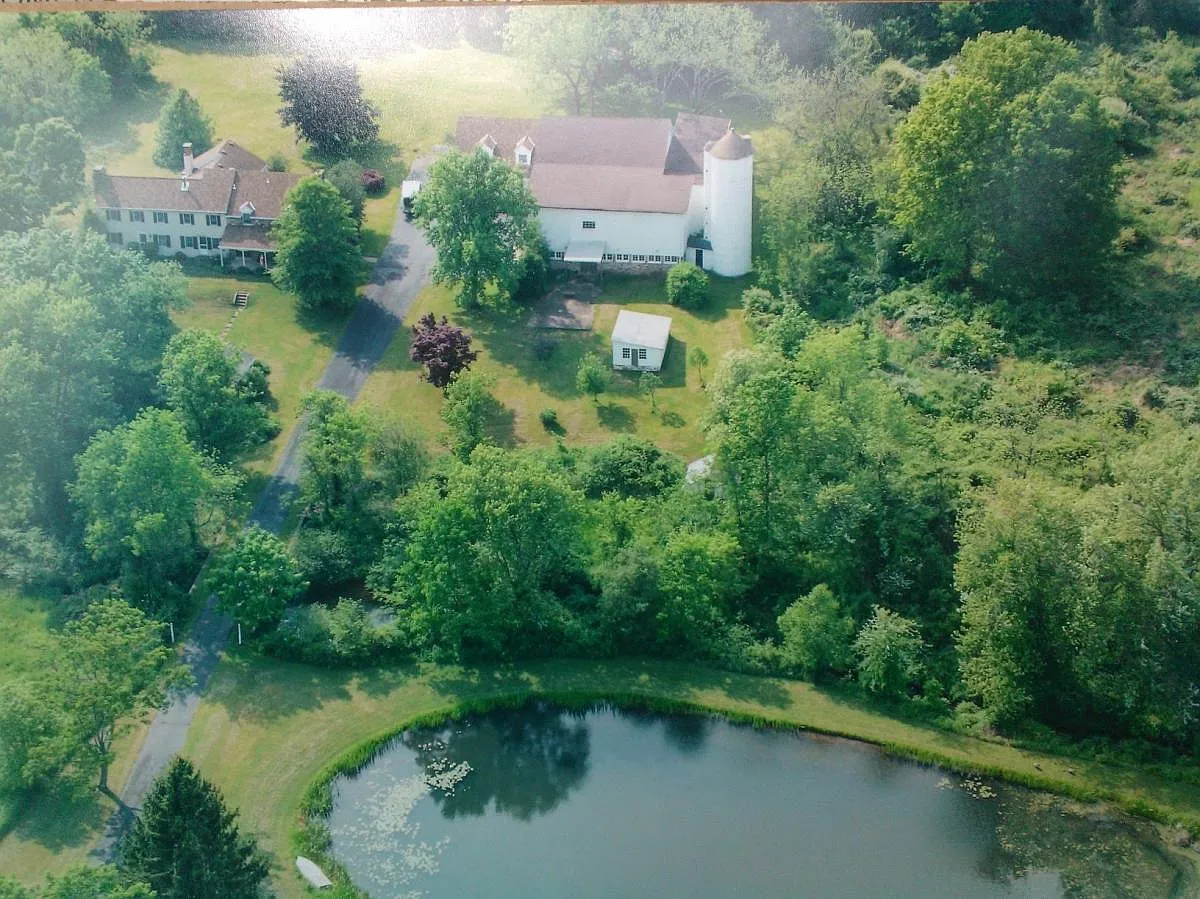5628 Carversville Rd photo 1