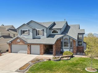 9895 Wyecliff Dr, Highlands Ranch, CO 80126