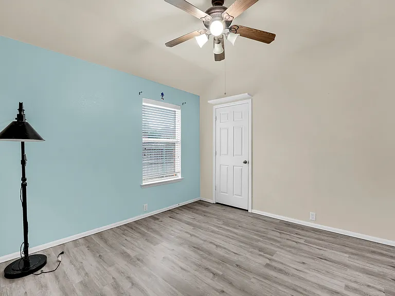 629 Rosarita Rd — Photo 31