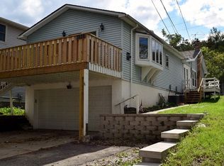 1926 Milwaukee St, Delafield, WI 53018