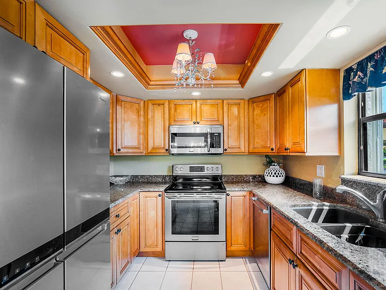 361 SW South River Dr #101 — Photo 12