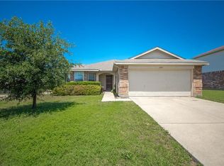 1303 Aztec Trl, Krum, TX 76249