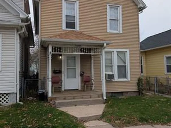 806 24th St, Rock Island, IL 61201