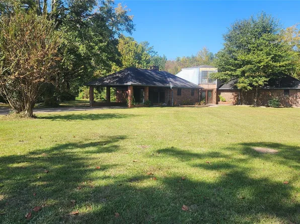 530 S 12th St, Silsbee, TX 77656