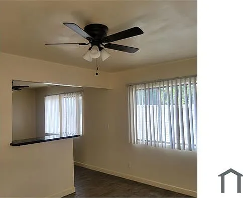 2 bed, 900 sqft, $2,200 — Photo 2