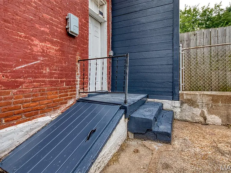 3820 Wisconsin Ave — Photo 21