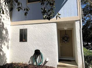 1432 SW 25th Pl, Gainesville, FL 32608