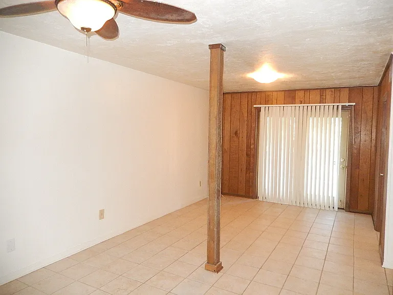 1802 Salmon Dr — Photo 17