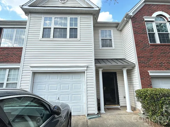 3915 Glenlea Commons Dr, Charlotte, NC 28216