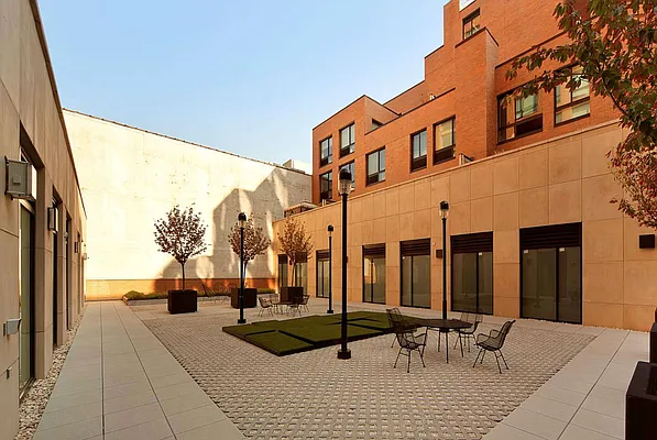 Rented by Corcoran | media 15