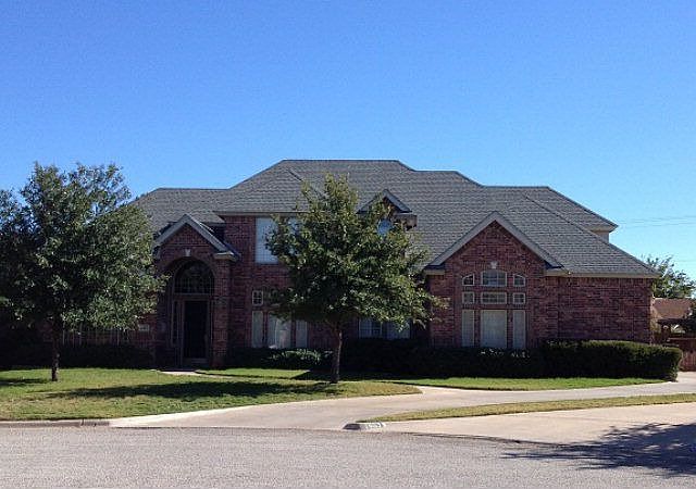 1st image of 1682 Newcastle Dr