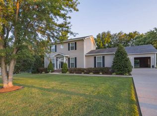 8235 Brownstone Ext, Cross Plains, TN 37049