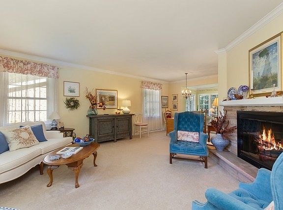3rd image of 535 N Clifton Ave