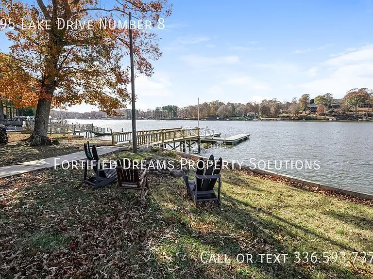 395 Lake Dr #8 — Photo 30